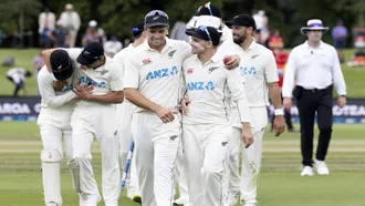 New Zealand crush South Africa to win first Test