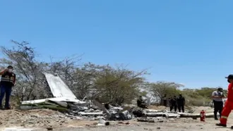 7 killed after plane on Nazca lines tour crashes in Peru