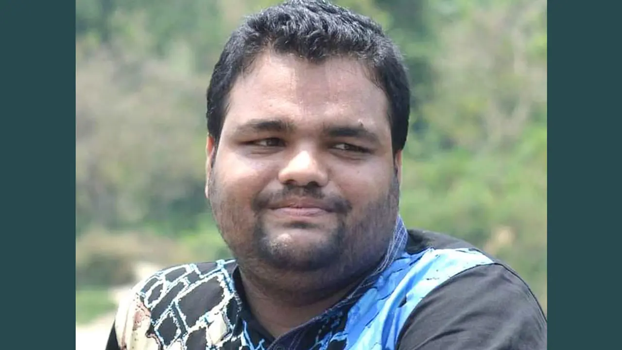 ফেসবুক লাইভে এসে যুবকের আত্মহত্যা