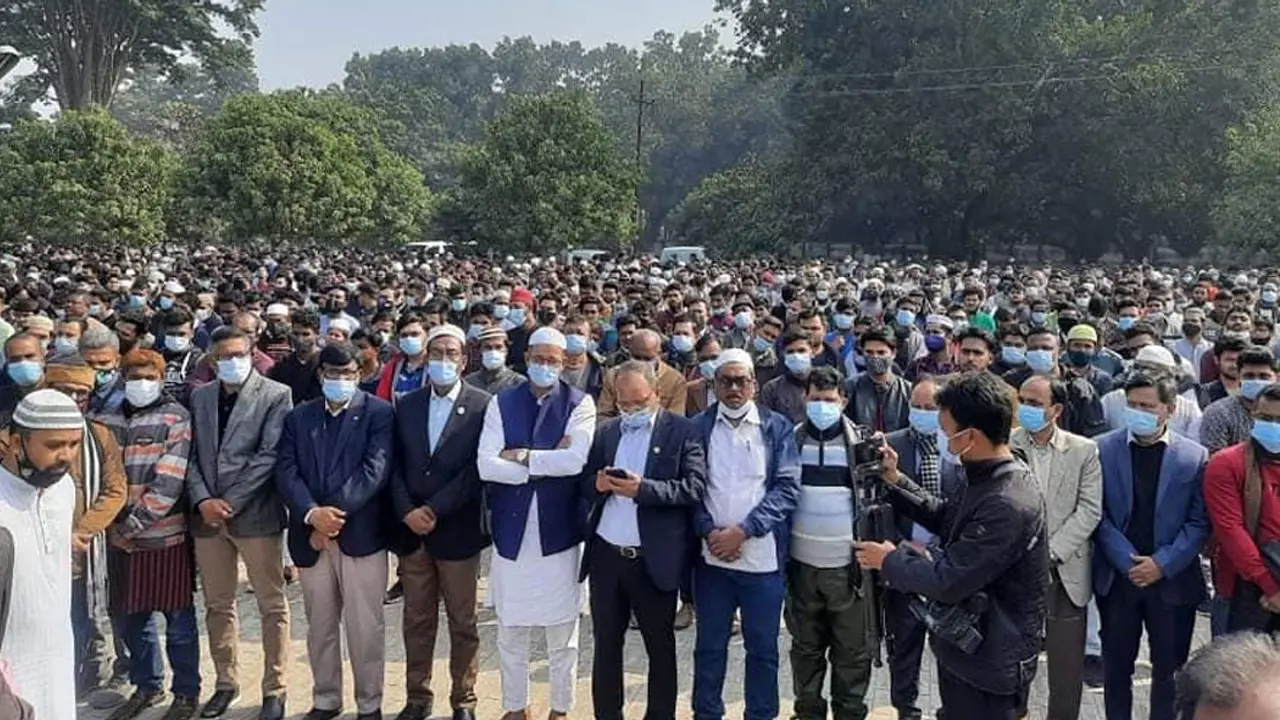 রাবি শিক্ষার্থীর প্রথম জানাজা সম্পন্ন