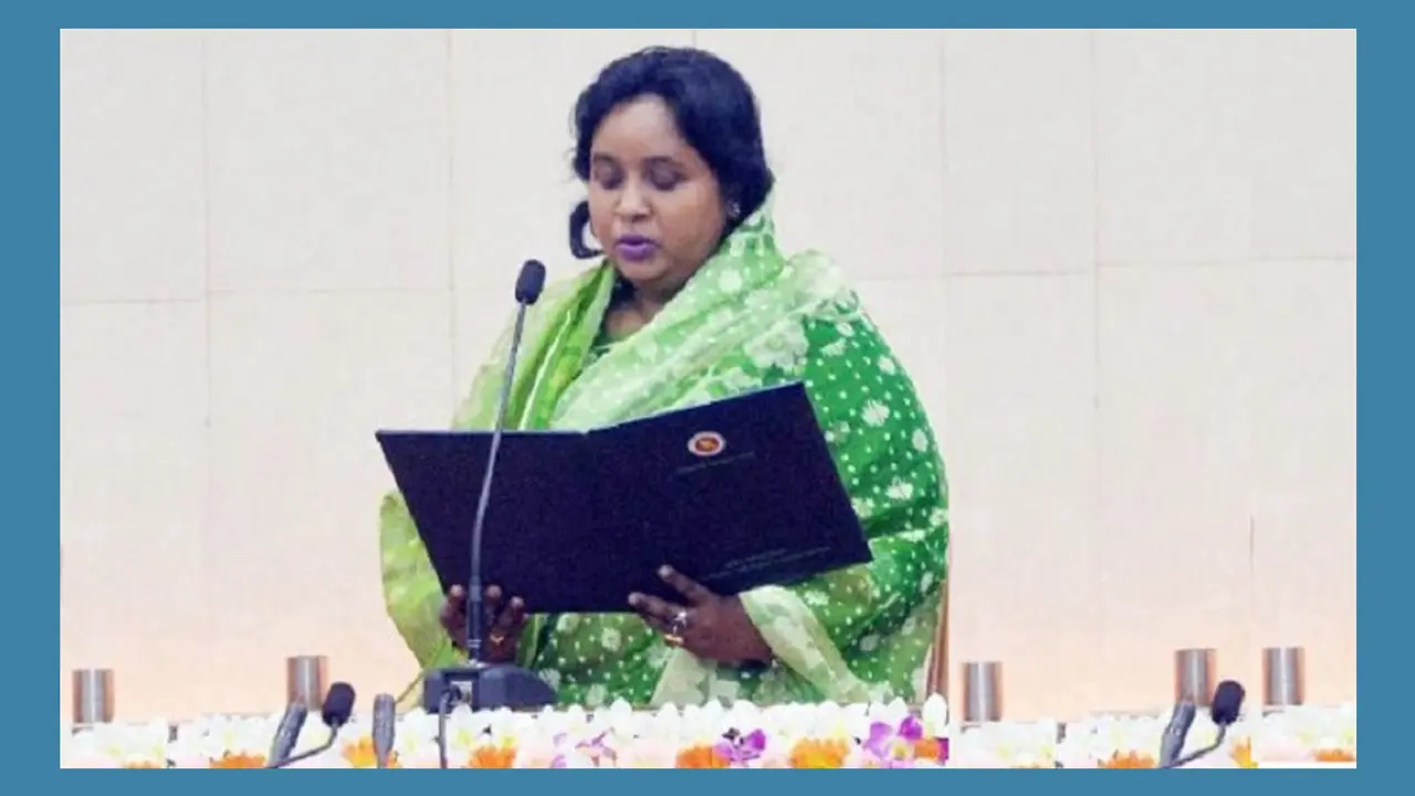 শপথ নিলেন আইভী