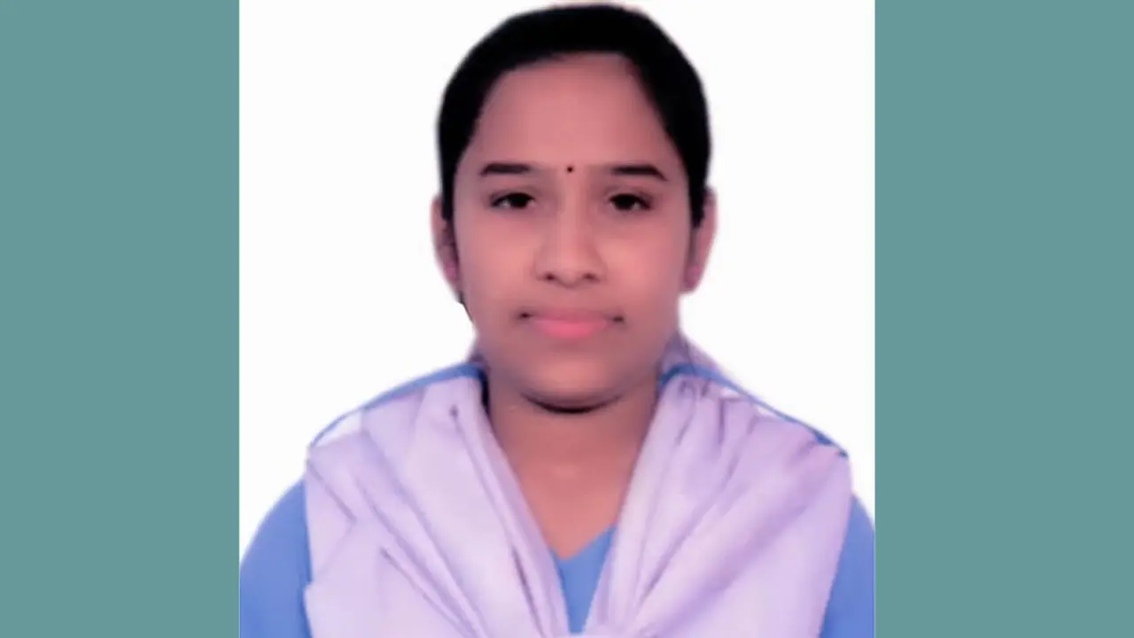 জিপিএ-৫ পেয়ে মুহূর্তেই মিতালীর আনন্দ মাটি