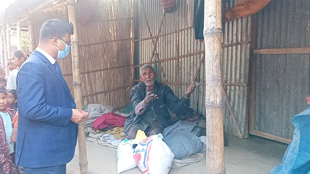 বাড়ি পাবেন উপেন, থাকতে হবে না অন্যের বারান্দায়