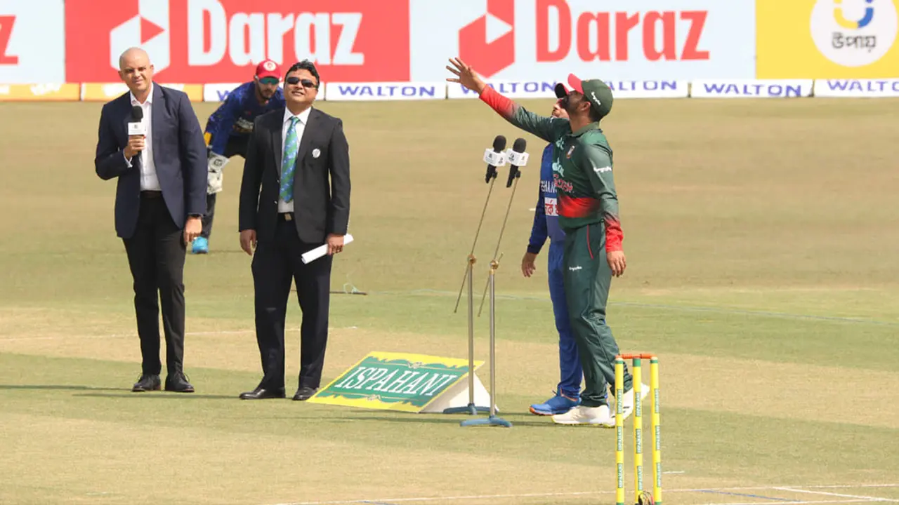 টস জিতে ব্যাটিংয়ে বাংলাদেশ