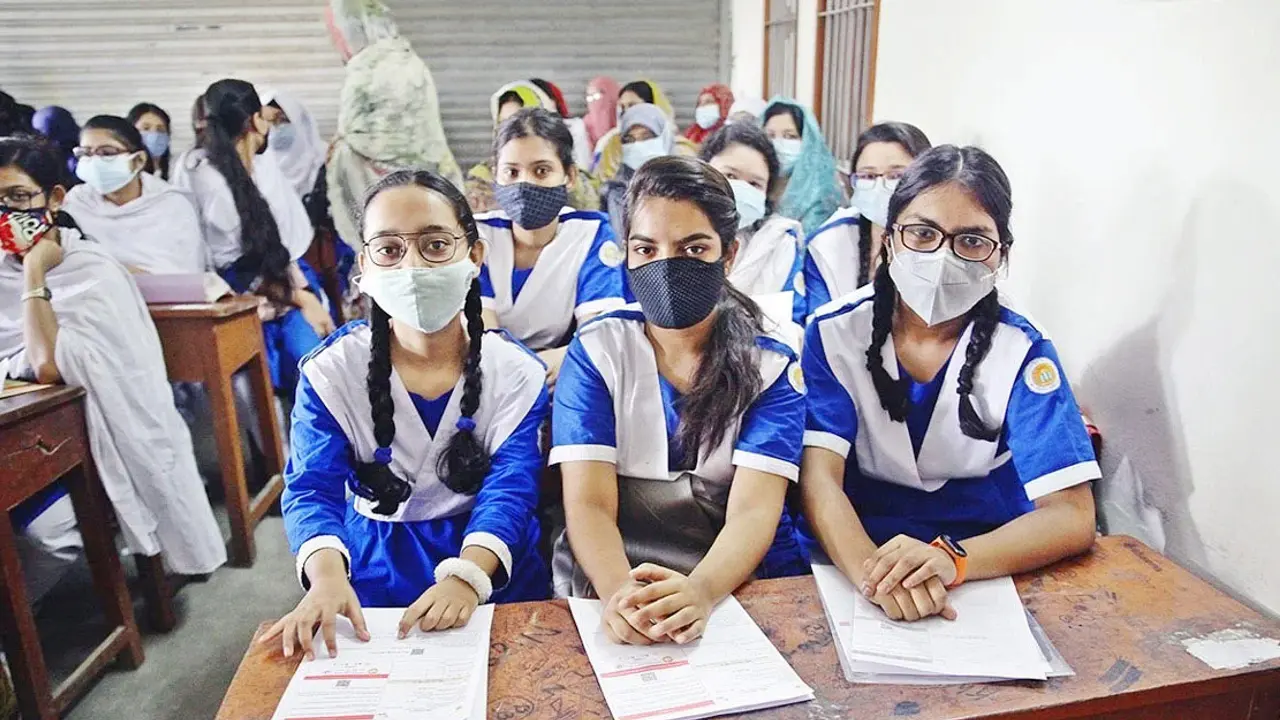 শিক্ষাপ্রতিষ্ঠানের ক্লাস রুটিনে ‘খেলাধুলা’ যুক্ত করার নির্দেশ