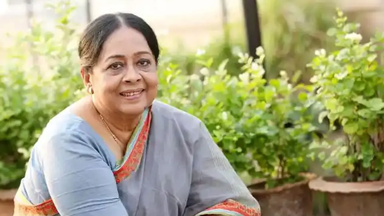 জনপ্রিয় অভিনেত্রী শর্মিলী আহমেদ মারা গেছেন
