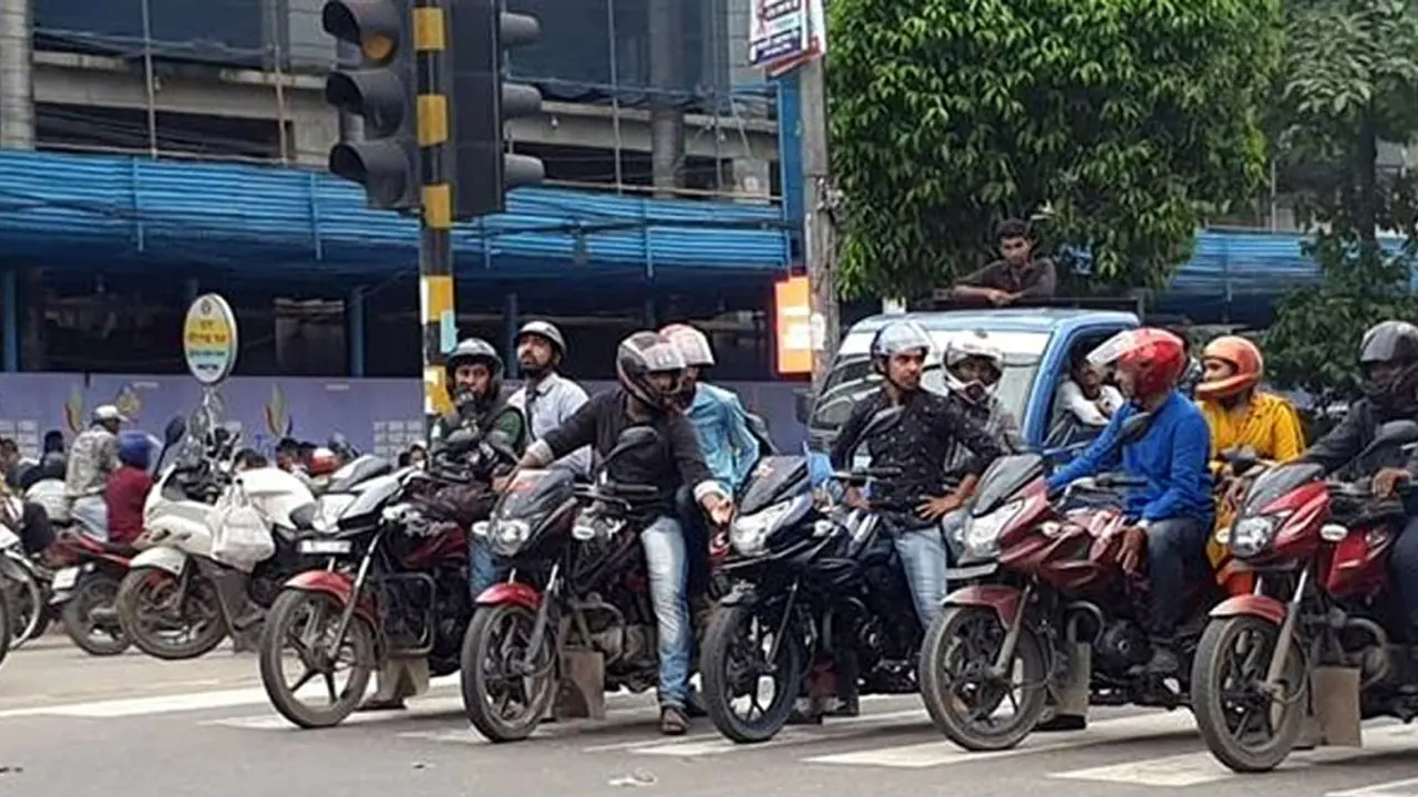 ঈদে ৭ দিন এক জেলার মোটরসাইকেল অন্য জেলায় নয়
