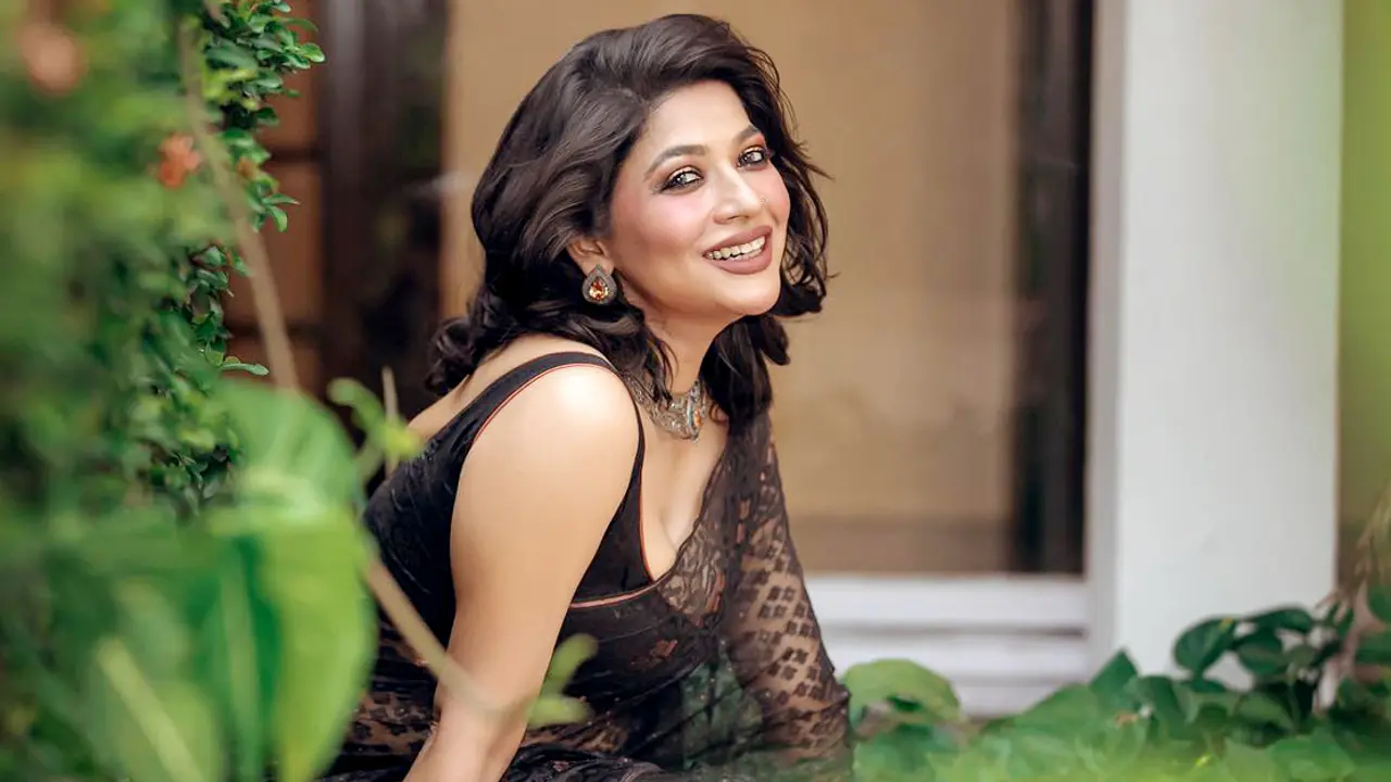 স্পেনে সেরা অভিনেত্রীর পুরস্কার পেলেন বাঁধন