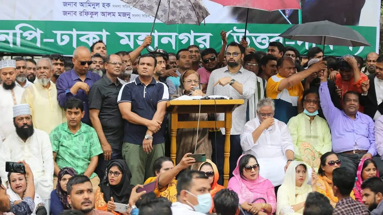 ‘কুইক রেন্টালের নামে সরকার কোটি কোটি টাকা লুটপাট করেছে’