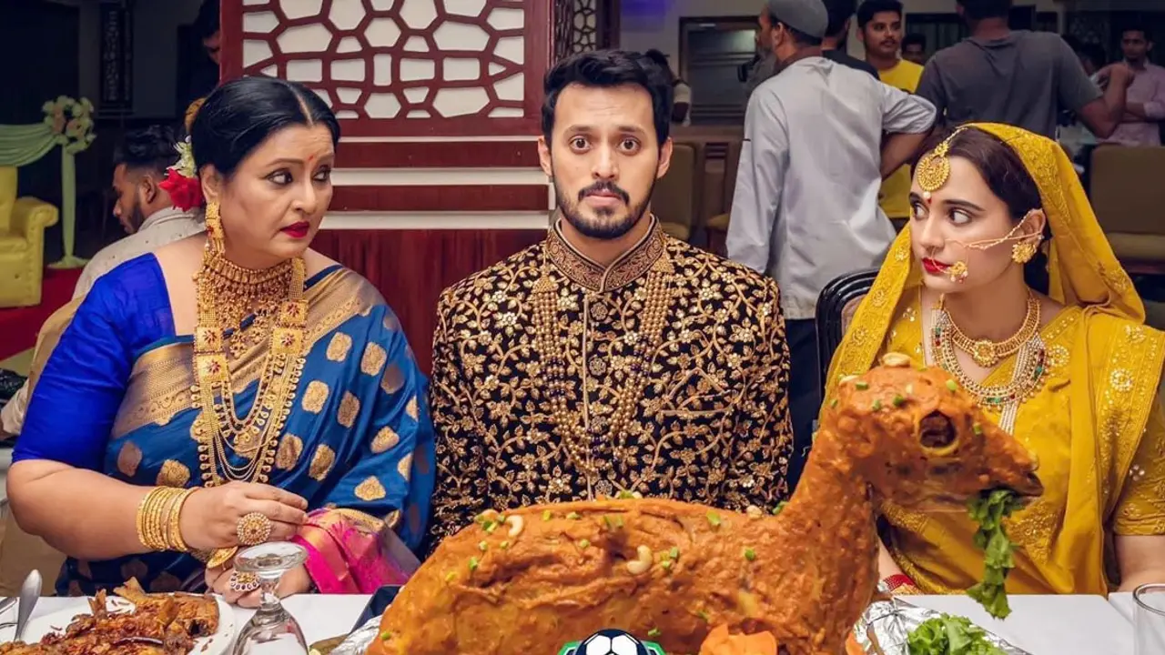 সাড়া ফেলেছে ‘চাটগাঁইয়া গোলমাল’