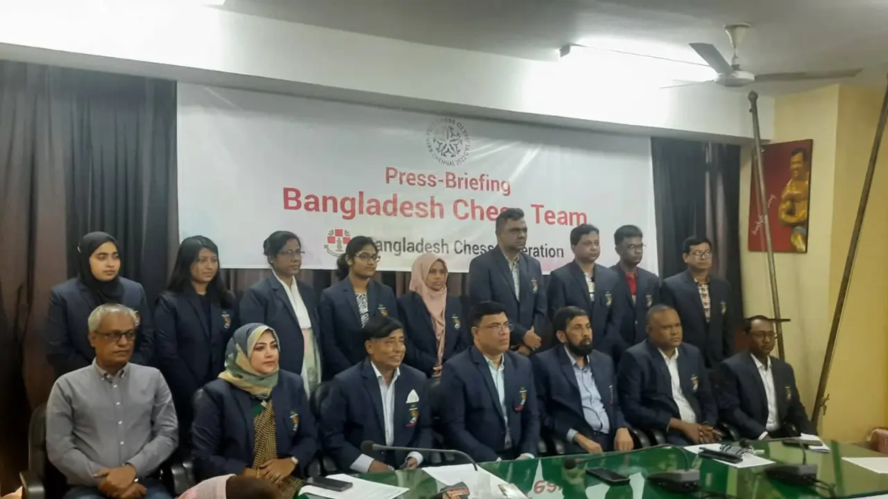 পিতা-পুত্রের প্রতিনিধিত্বে বাংলাদেশের দাবা অলিম্পিয়াড যাত্রা