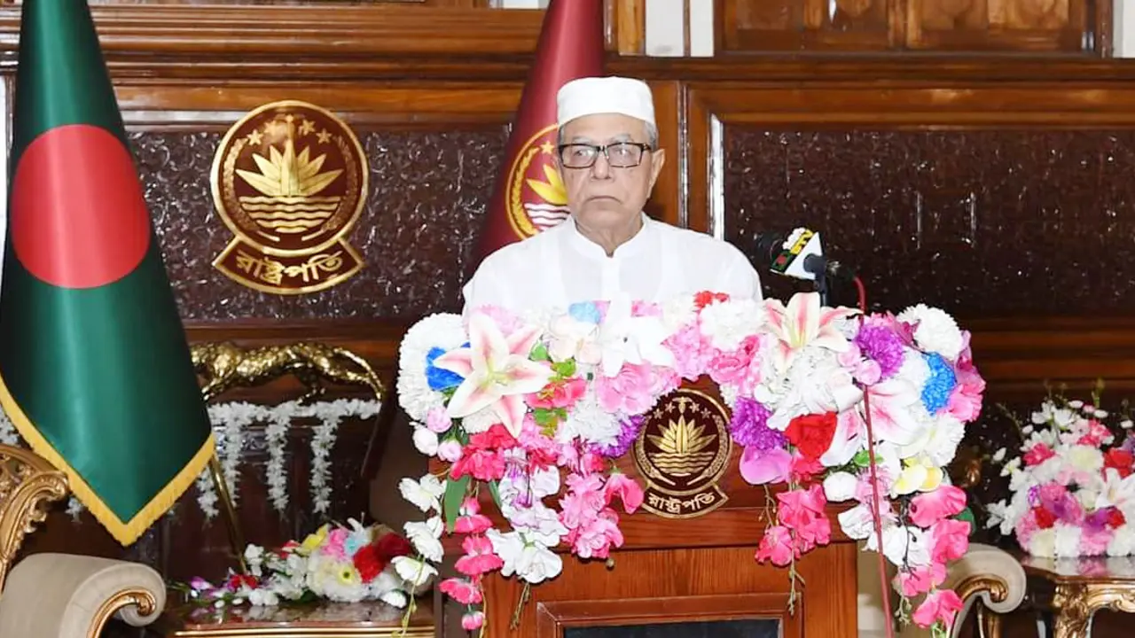 সবার মধ্যে জেগে উঠুক ত্যাগের আদর্শ : রাষ্ট্রপতি