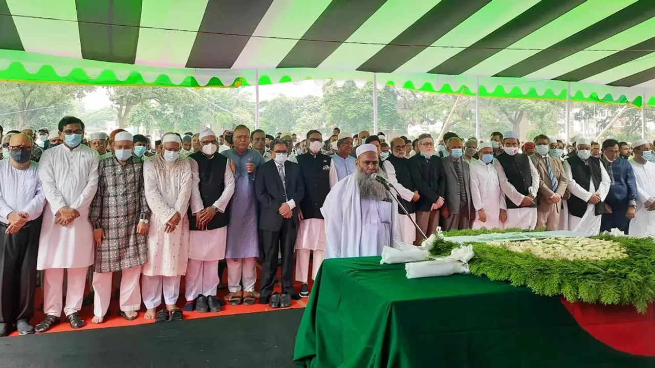 ডেপুটি স্পিকার ফজলে রাব্বী মিয়ার জানাজা সম্পন্ন