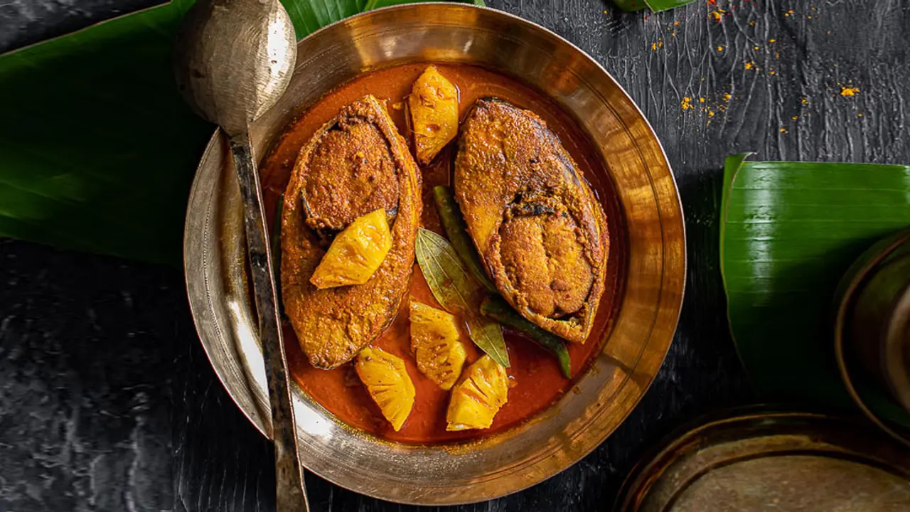 আনারস দিয়ে ইলিশ রান্নার রেসিপি