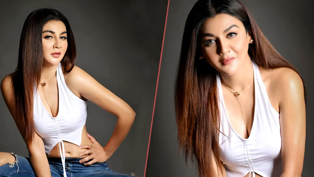 জয়া আহসানের খোলামেলা ছবিতে ফেসবুকে তোলপাড়!