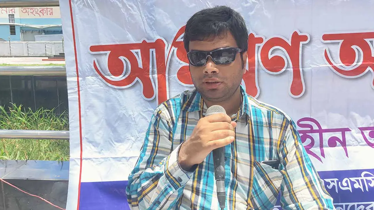 চাকরির নিশ্চয়তা না পাওয়া পর্যন্ত এক ফোঁটা পানিও খাবেন না শাহীন