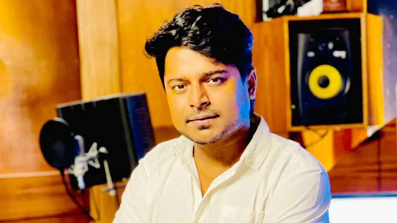 ঈদে আসছে মিলনের ‘প্রেমের গাড়ি’
