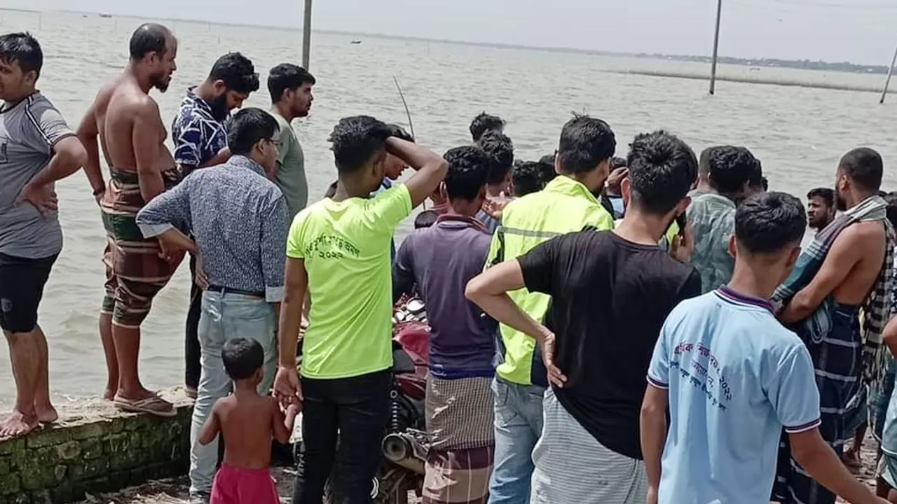নিকলী হাওরে গোসলে নেমে প্রাণ গেল পর্যটকের