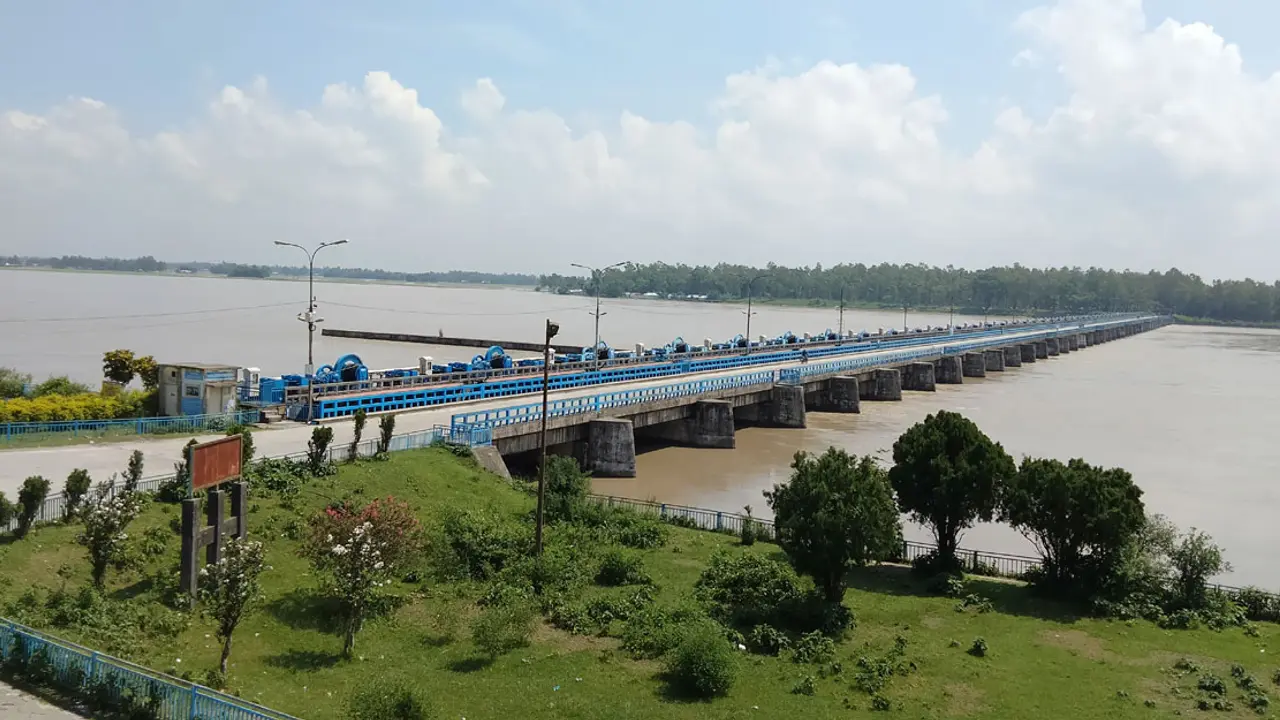 ভারতে ভারী বৃষ্টিপাত : তিস্তাসহ ১০ নদ-নদীর পানি বৃদ্ধির সম্ভাবনা