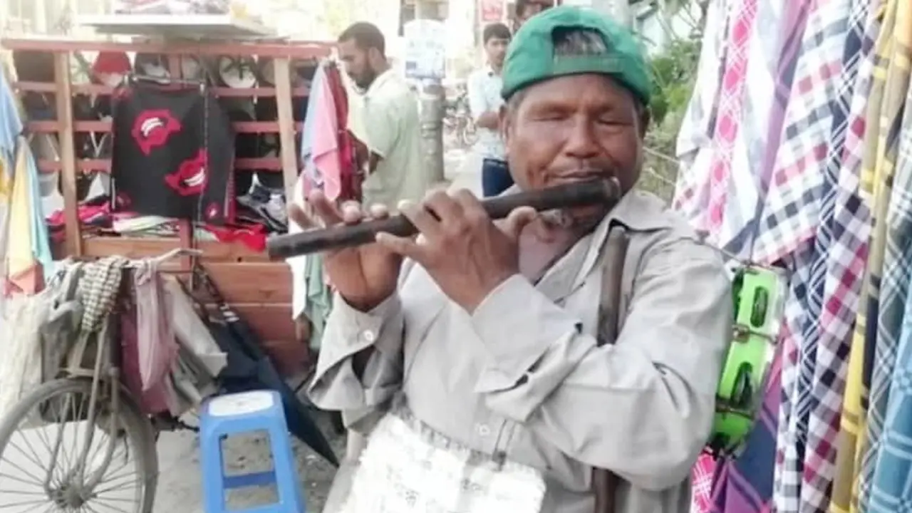 ৪০ বছর ধরে সুরের সৌরভ ছড়াচ্ছেন রাজকুমার