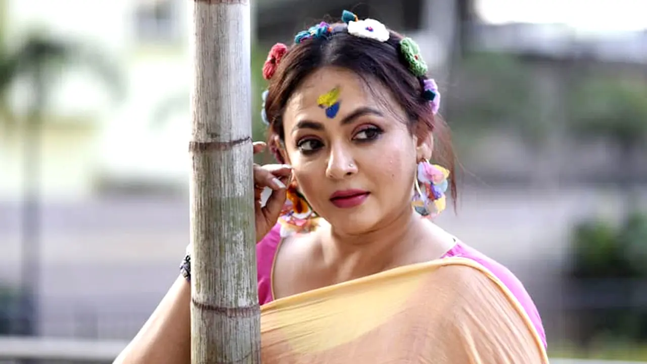 কারো বাগানবাড়িতে গিয়ে সময় কাটাতে পারব না: শ্রীলেখা
