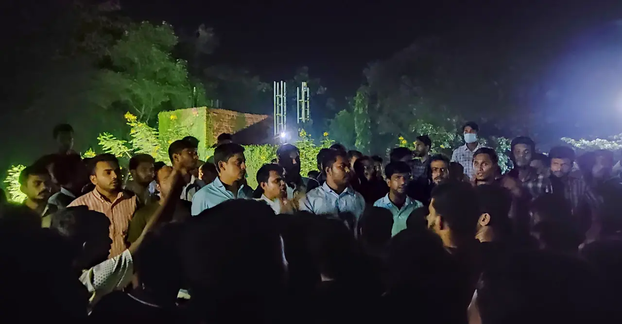 শিক্ষার্থীকে হত্যার প্রতিবাদে শাবিপ্রবিতে বিক্ষোভ