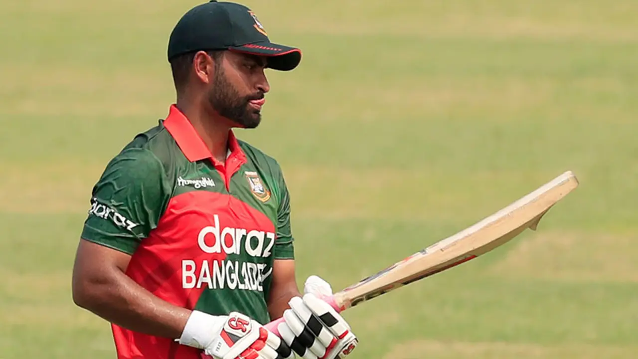 অবসরের ‘ইঙ্গিতপূর্ণ’ স্ট্যাটাস দিয়েই মুছে ফেললেন তামিম