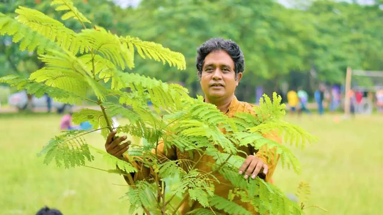 বেরোবির ৩৬ হাজার গাছের কারিগর ড. তুহিন ওয়াদুদ