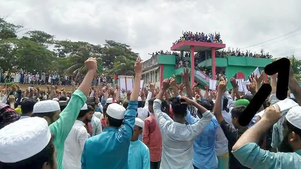 নুপুর শর্মার গ্রেপ্তার চেয়ে বিক্ষোভে বিদ্যুৎস্পৃষ্ট হয়ে মৃত্যু