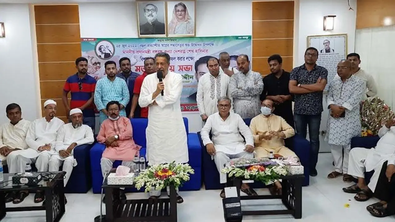 পদ্মা সেতু চালুর মধ্য দিয়ে বঙ্গবন্ধুর স্বপ্ন পূরণ হবে : শেখ হেলাল