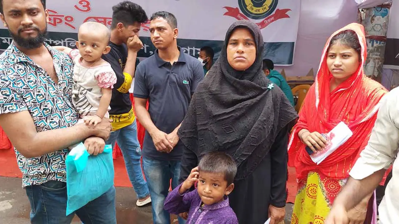 বিএম ডিপোতে হতাহতের স্বজনদের অজানা ভবিষ্যতের শঙ্কা