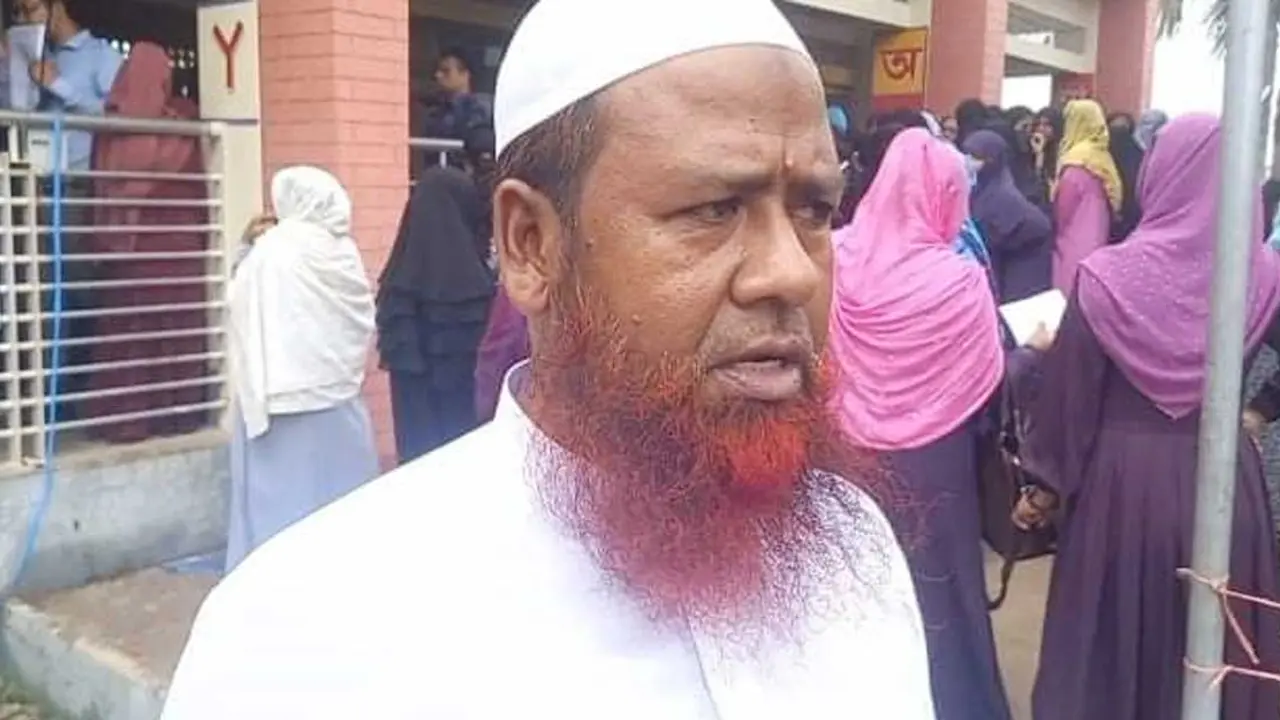 ‘ইভিএম মানে ইলেকট্রনিক বাটপারি মেশিন’