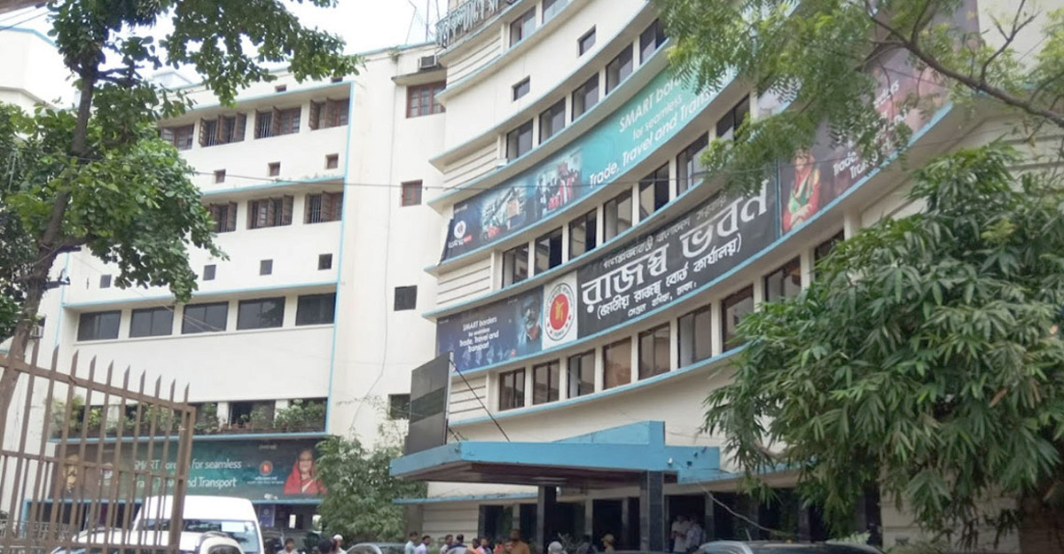 dhakapost