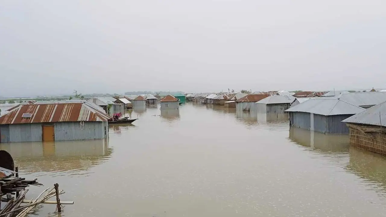 বন্যায় দেশে ৩৬ জনের মৃত্যু