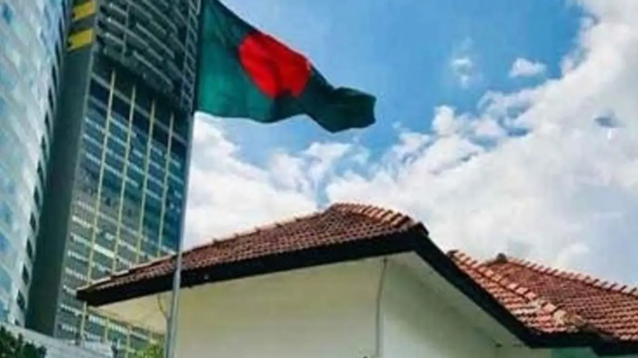মালয়েশিয়ায় কর্মী পাঠানো নিয়ে ‘অযাচিত হস্তক্ষেপ’ না করার আহ্বান