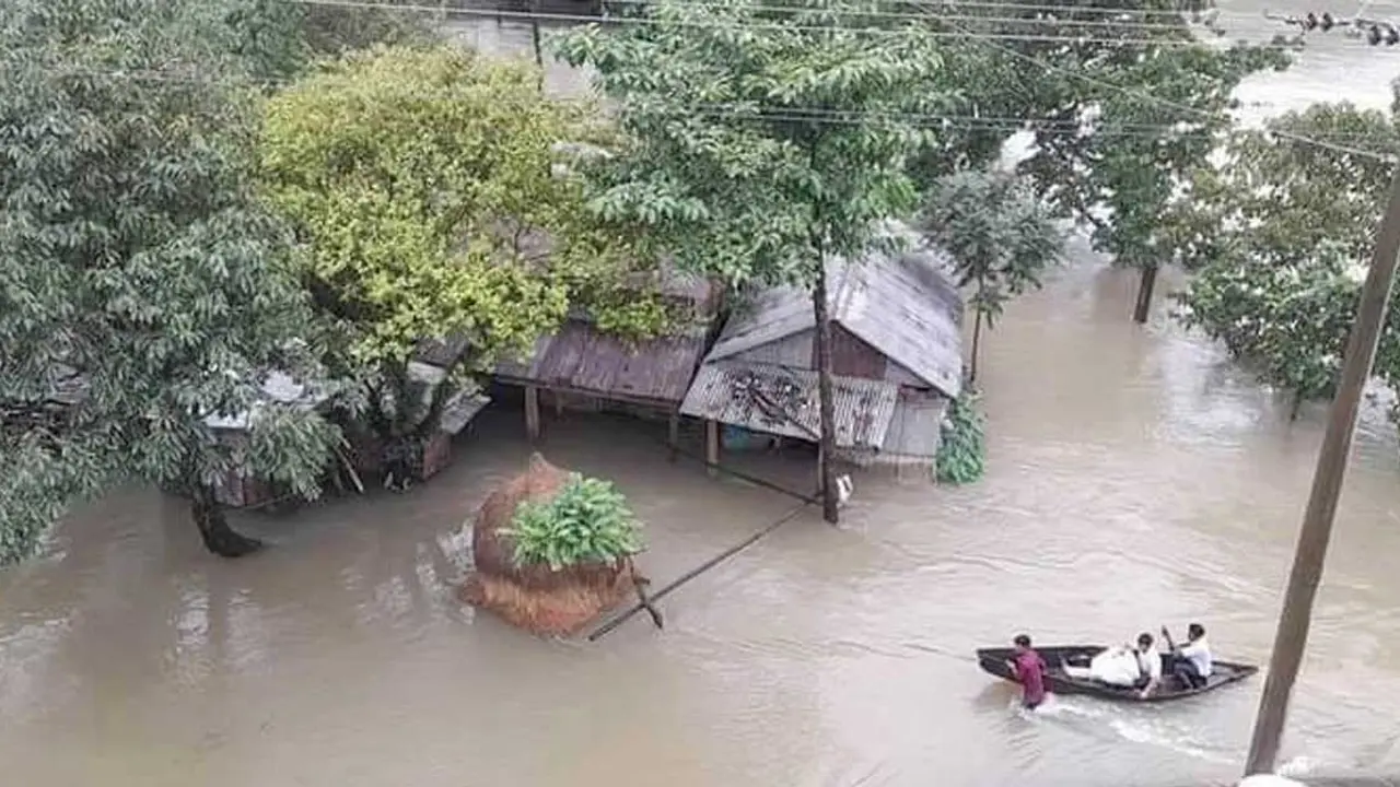 মৌলভীবাজারে বাড়ছে বন্যার পানি, নতুন এলাকা প্লাবিত