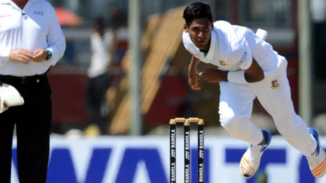 মুস্তাফিজকে টেস্ট খেলাতে হবে হিসেব করে