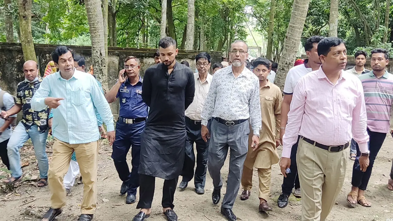 ‘পদ্মা সেতু দক্ষিণ-পশ্চিমাঞ্চলের মানুষের ভাগ্য পরিবর্তন করবে’