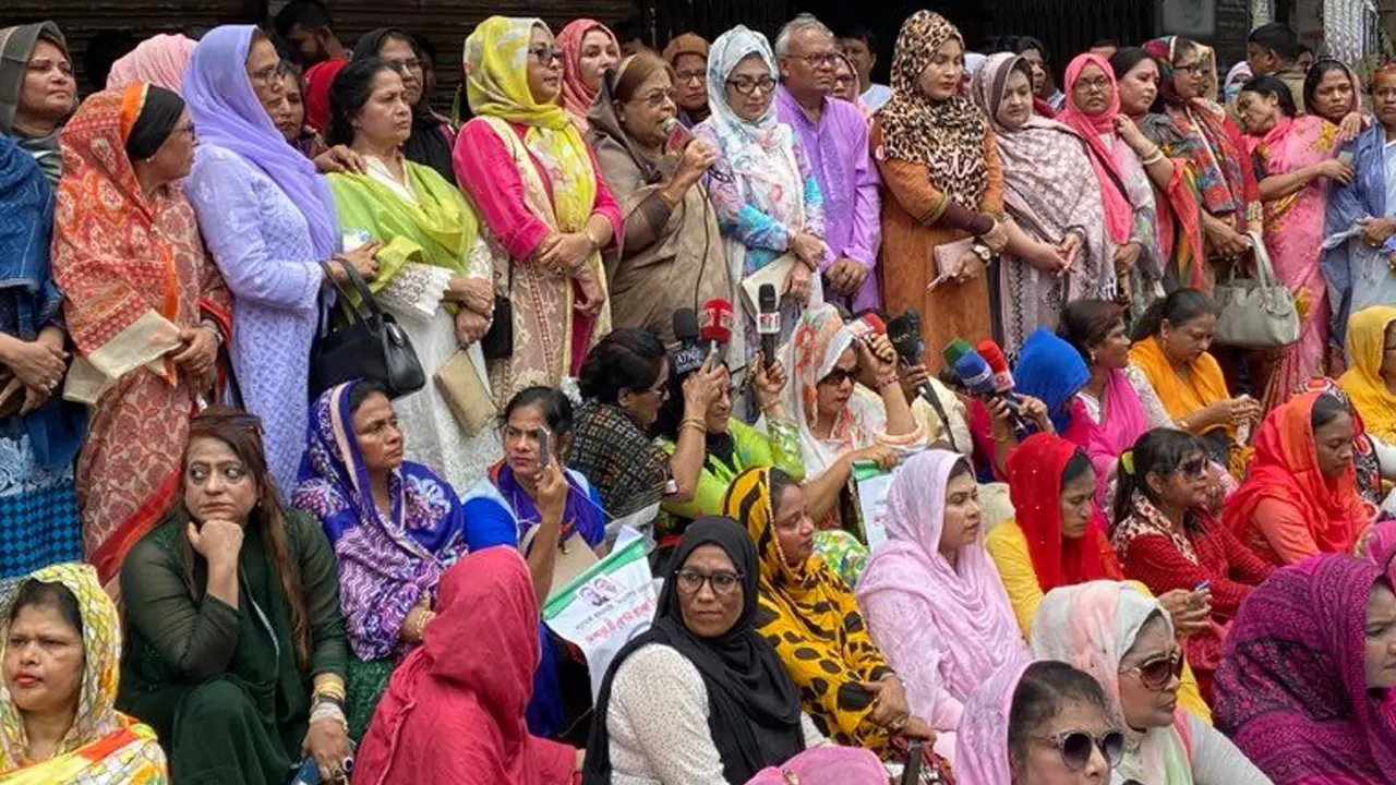 জীবন-মৃত্যুর সন্ধিক্ষণে খালেদা জিয়া : বিএনপি