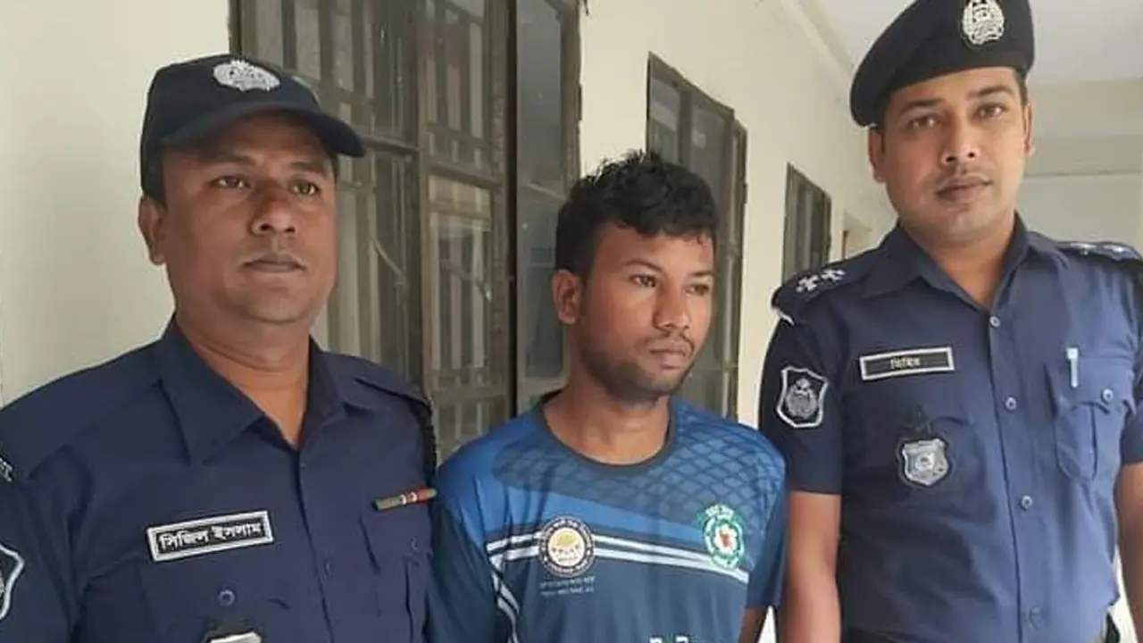 সিলেটে নুপুর শর্মাকে সমর্থন করে ফেসবুকে পোস্ট, যুবক গ্রেপ্তার