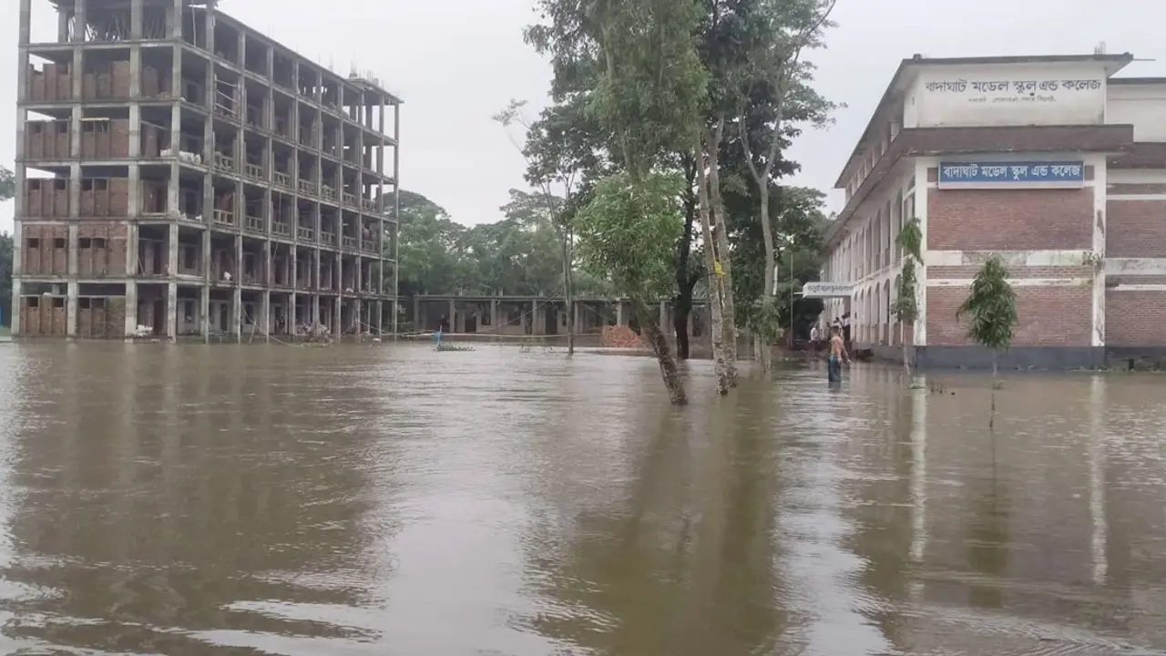বন্যার কারণে সারা দেশে এসএসসি পরীক্ষা স্থগিত