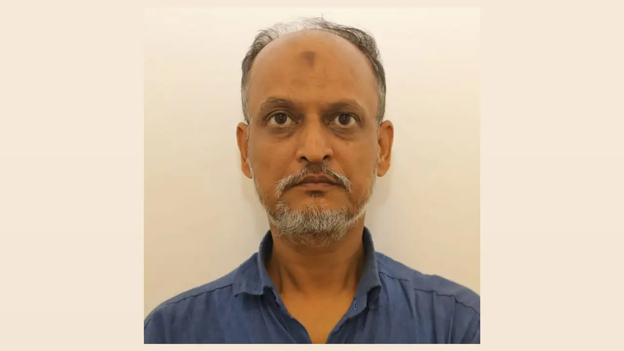 টিপু হত্যার ঘটনায় গ্রেপ্তার ওমর ফারুককে বহিষ্কার
