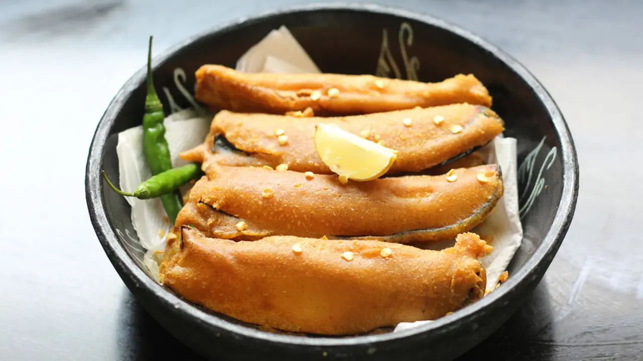 ইফতারের জন্য মচমচে বেগুনি তৈরির রেসিপি