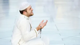 What is Laylat al-Qadr, the holiest night in Ramadan?