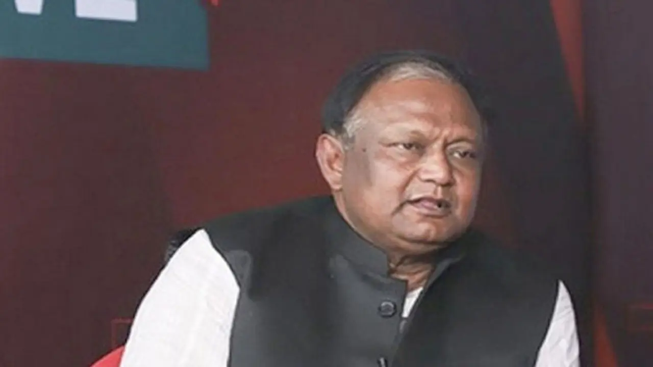 আমি ব্যবসায়ী এটাই আমার অপরাধ : বাণিজ্যমন্ত্রী