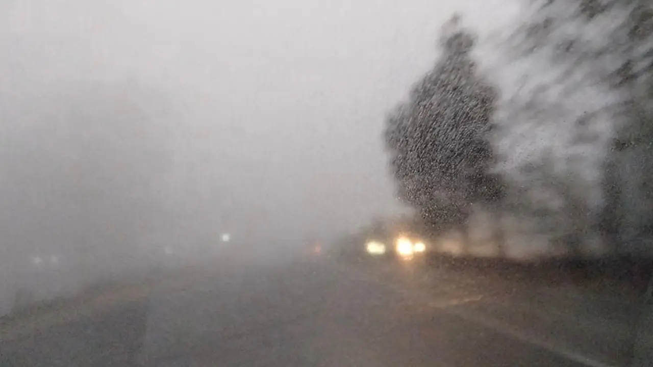 চৈত্রের ভোরে মাঘের কুয়াশা
