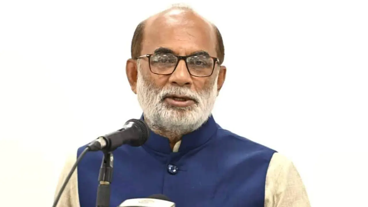 দেশের মানুষ চাইলে তিন বেলাও মাংস খেতে পারে : শ ম রেজাউল