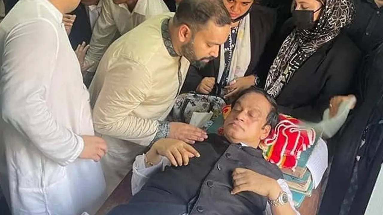 আদালতে অসুস্থ হয়ে পড়েন হাজী সেলিম
