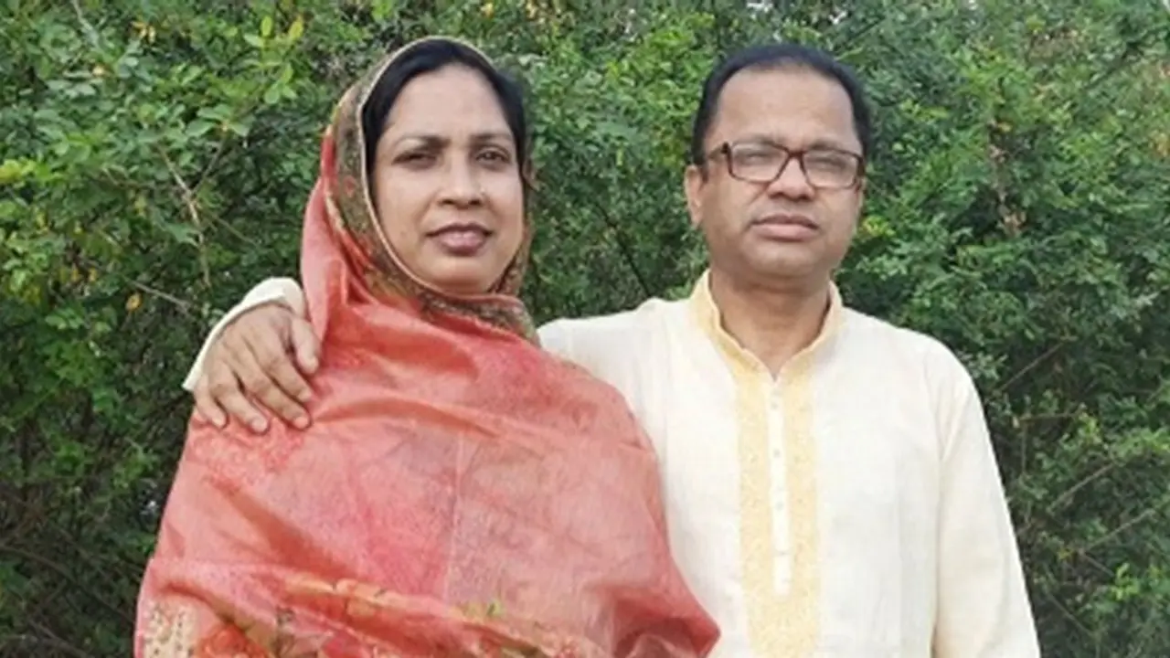 আক্কেলপুরের সাবেক মেয়র স্ত্রীসহ কারাগারে