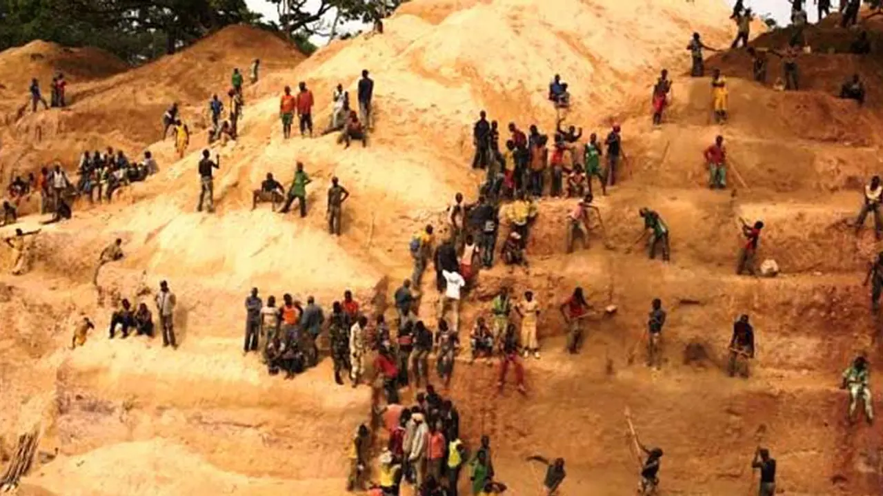 চাদে স্বর্ণখনিতে ভয়াবহ সংঘর্ষ, অন্তত ১০০ শ্রমিক নিহত